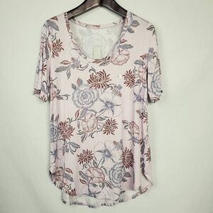 NWT Maurices Large Cream floral Top